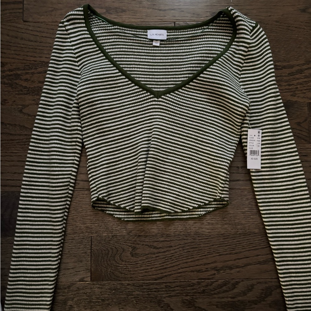 LA hearts Pacsun long sleeve tee